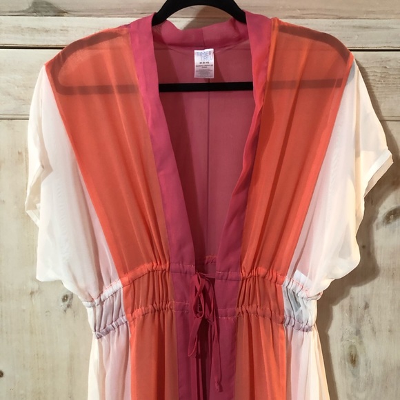 🌺🌼 NWT Time and Tru Missy Coverup - Picture 3 of 13